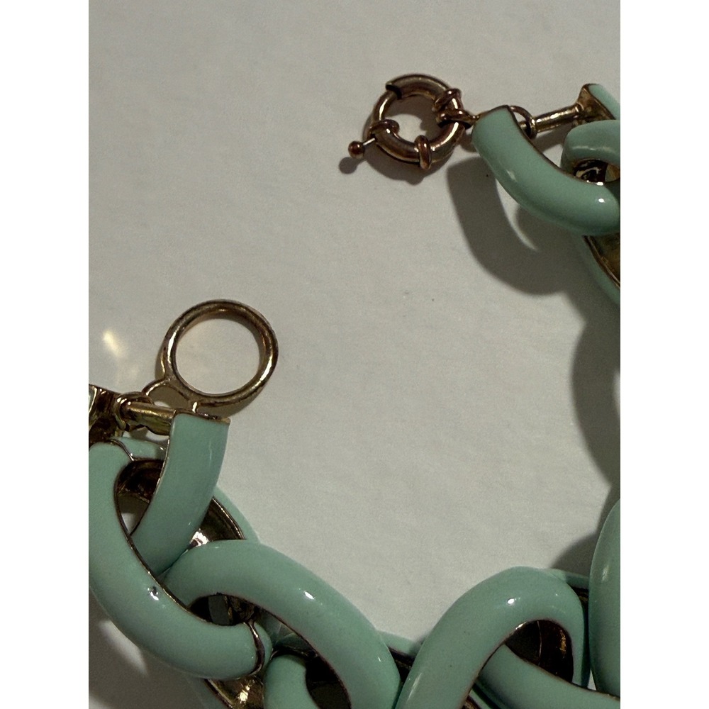 Sage Green Enamel Chunky Chain Link Bracelet Gold Tone 7.5 Inch Statement - Picture 2 of 6